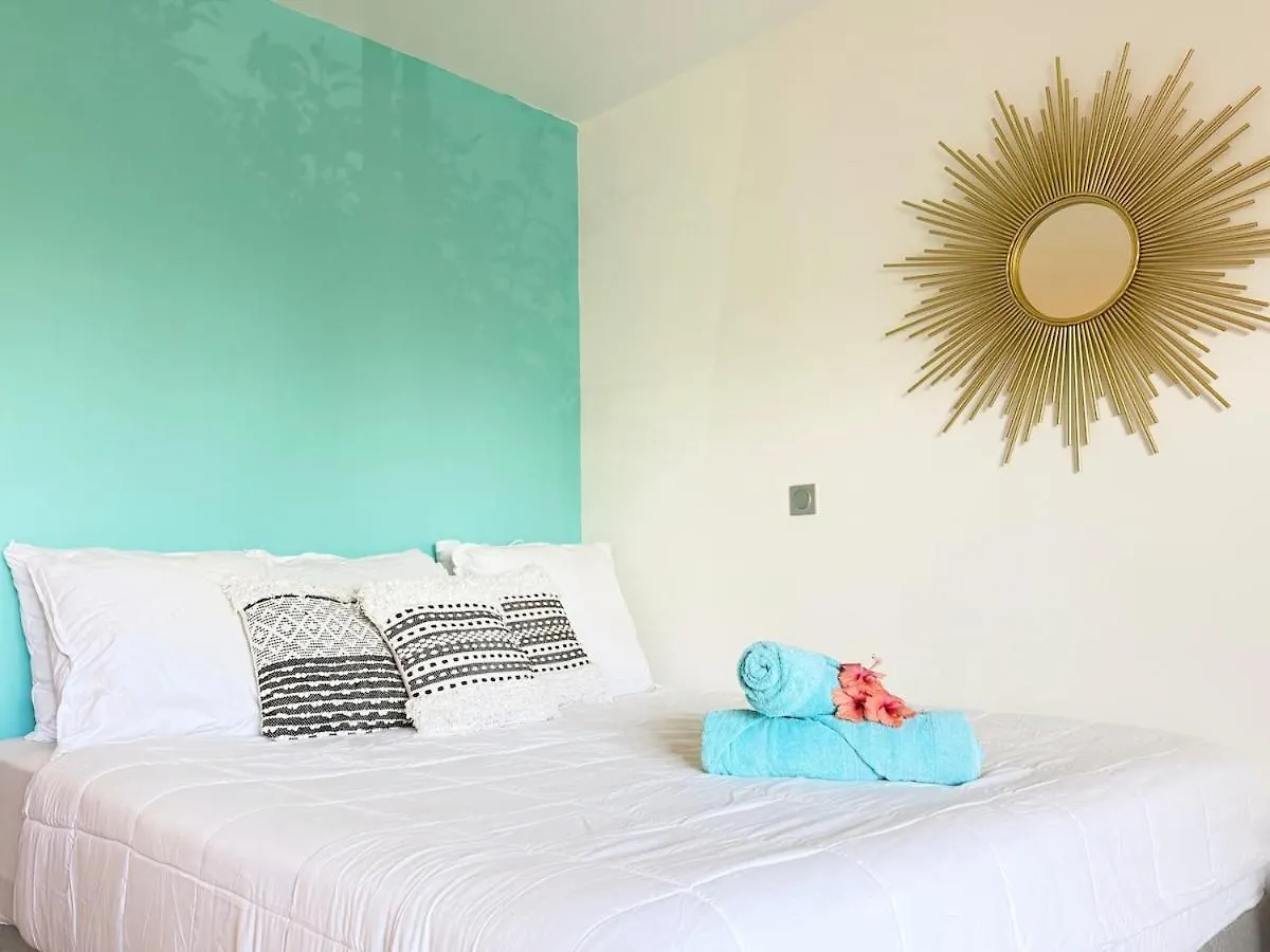 Charming Cozy Beachfront Studio With Parking And Wifi Bora Bora