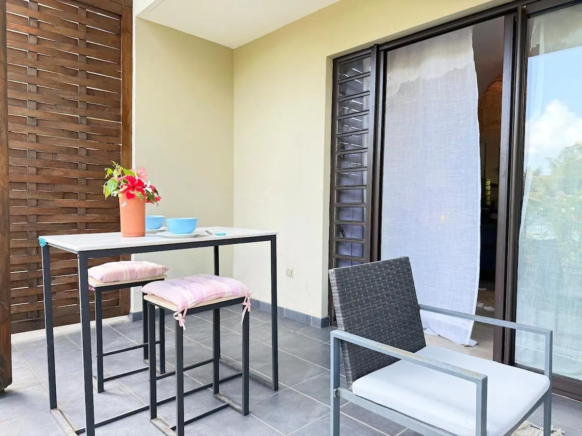 Charming Cozy Beachfront Studio With Parking And Wifi Bora Bora Apartment