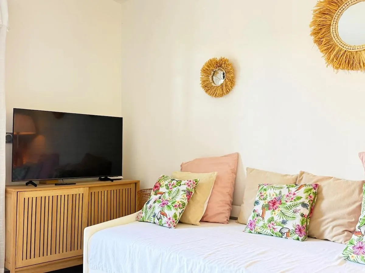 Apartamento Charming Cozy Beachfront Studio With Parking And Wifi Bora Bora Polinésia Francesa