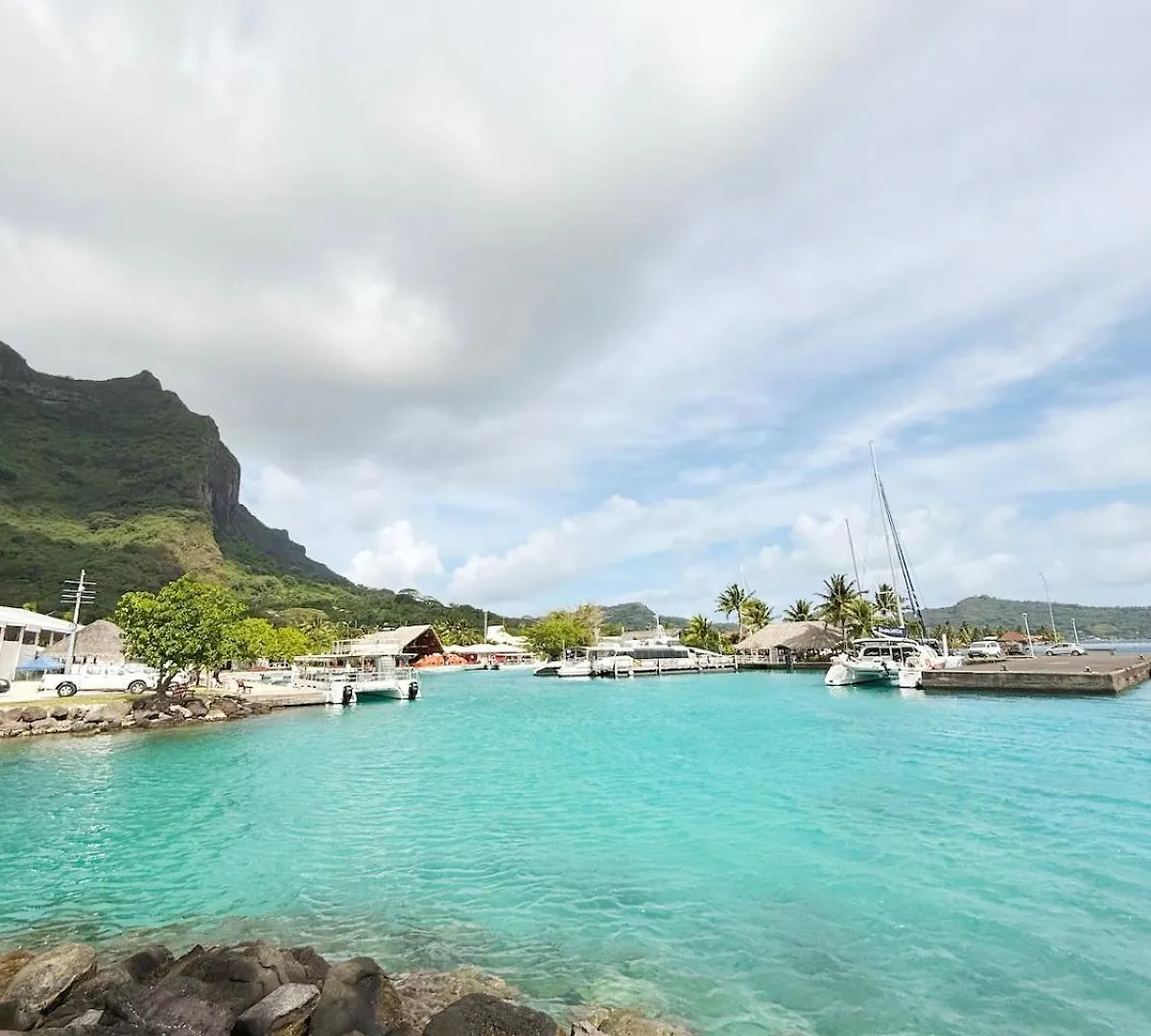 Charming Cozy Beachfront Studio With Parking And Wifi Bora Bora French Polynesia