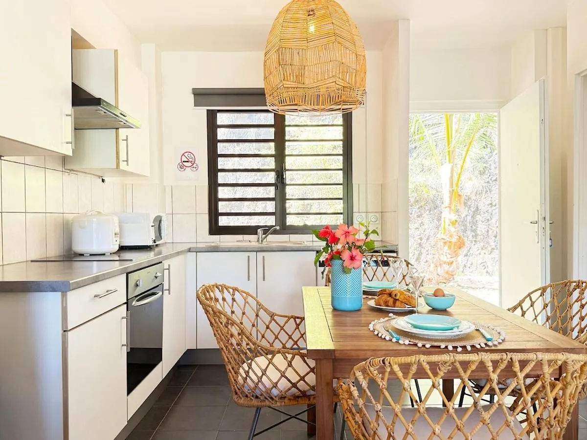 Charming Cozy Beachfront Studio With Parking And Wifi Bora Bora 0*,  French Polynesia